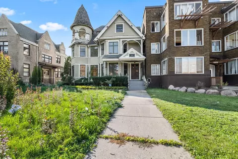 3127 W Wisconsin, Milwaukee, WI 53208