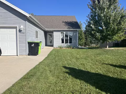 1706 Mason, New Holstein, WI 53061