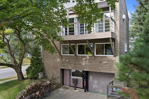 2100 Estes, Milwaukee, WI 53207