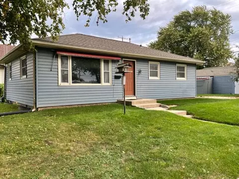 2417 4th, South Milwaukee, WI 53172