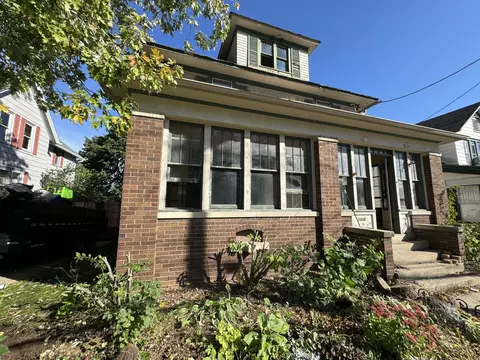 218 E Sumner, Hartford, WI 53027