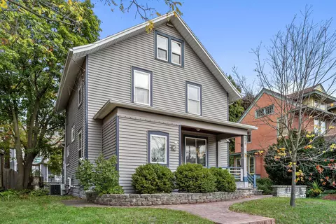 904 Lincoln, Waukesha, WI 53186