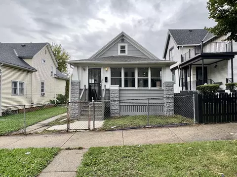 2317 N Buffum, Milwaukee, WI 53212