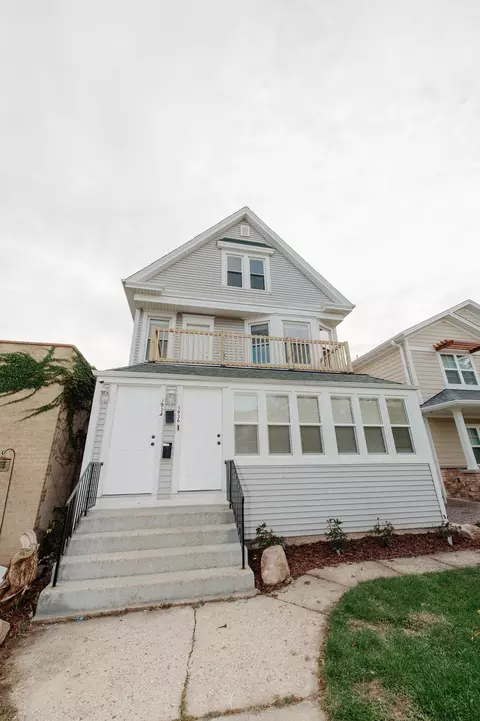 1934 S 55th #1936, West Allis, WI 53219