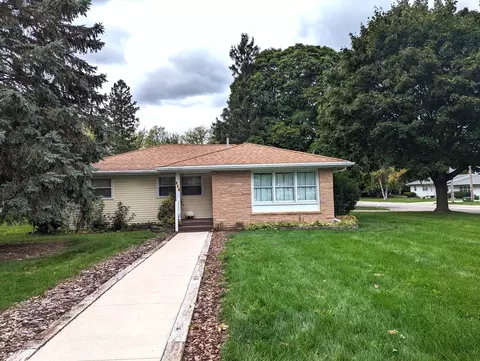 604 Alder, Delavan, WI 53115