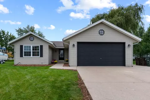 2541 Antoinette, Racine, WI 53402