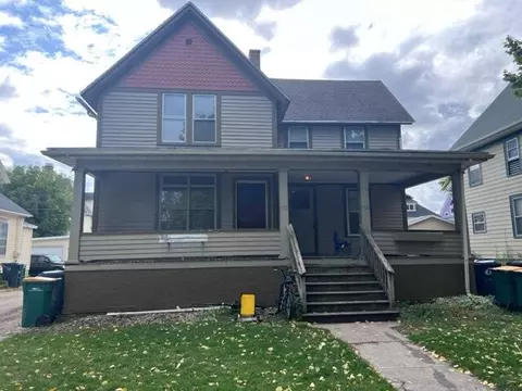 176 E 2nd, Fond Du Lac, WI 54935