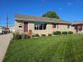 2514 Virginia, Racine, WI 53405
