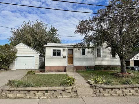 617 Livingston, La Crosse, WI 54603