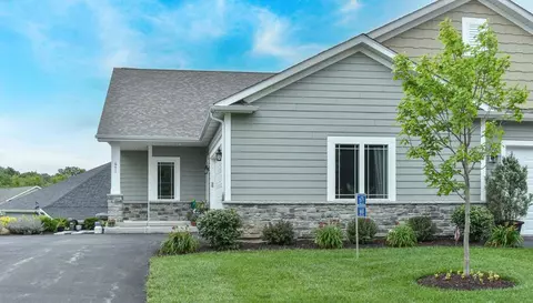 671 Tindalls Nest, Twin Lakes, WI 53181