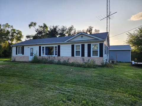 n1329 Hillside Boulevard, Bloomfield, WI 53128