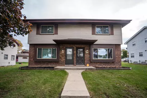 10725 W Florist #10727, Milwaukee, WI 53225