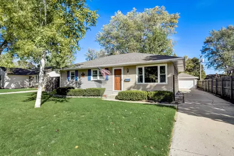 w174n8662 Schneider, Menomonee Falls, WI 53051