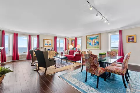 777 N Prospect #MIDDLE TIER 6/602, Milwaukee, WI 53202