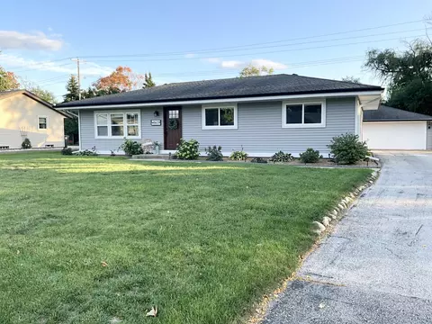 n94w16159 Cherokee, Menomonee Falls, WI 53051