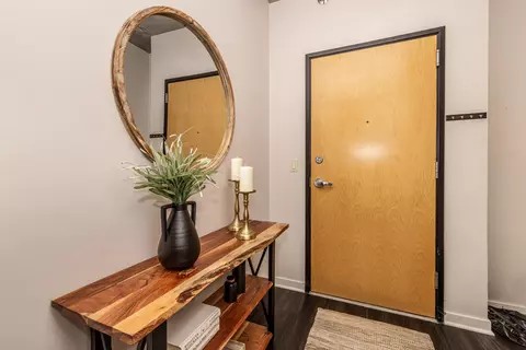 102 N Water #409, Milwaukee, WI 53202