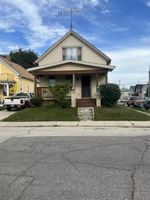 1453 S 13th, Sheboygan, WI 53081