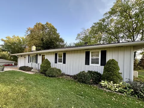 n69w38095 Park, Oconomowoc, WI 53066