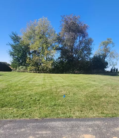 Lt13 Meadow, Delavan, WI 53115
