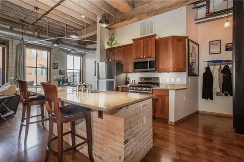 205 N Water #406, Milwaukee, WI 53202