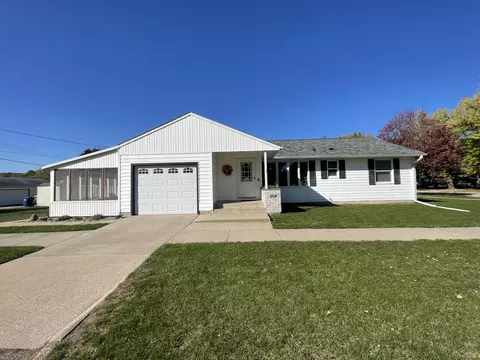 304 Maple, La Crescent, MN 55947