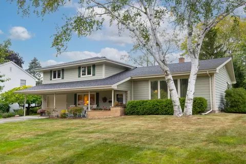542 W Walters, Port Washington, WI 53074
