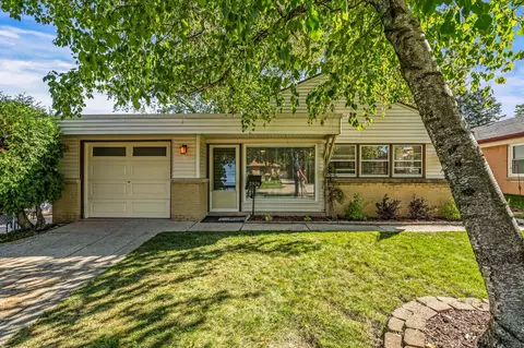 2924 S 57th, Milwaukee, WI 53219