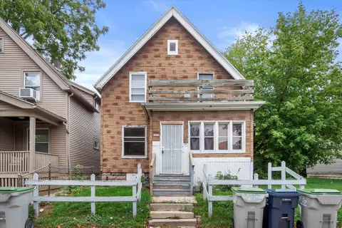 3242 N Achilles, Milwaukee, WI 53212