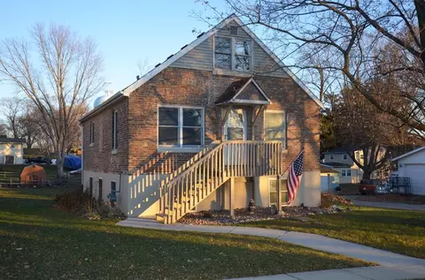 317 N Cherry, Whitewater, WI 53190