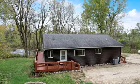 n6854 Noble Road, Hubbard, WI 53032