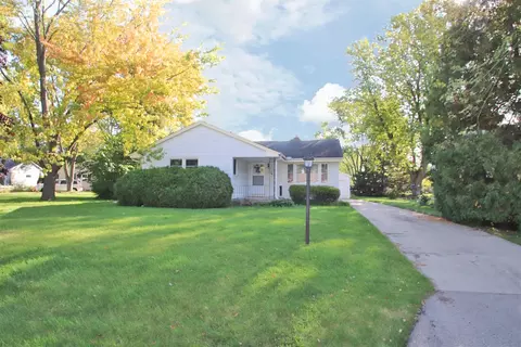 8072 N 53rd, Brown Deer, WI 53223