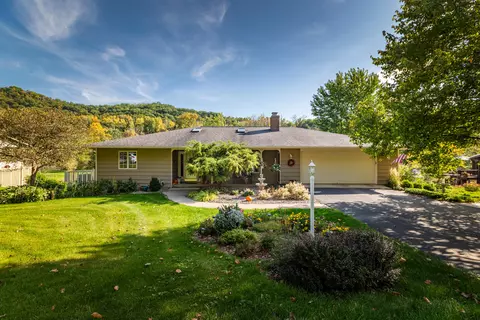 w5405 Boma Road, Shelby, WI 54601