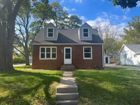 5401 N 51st, Milwaukee, WI 53218