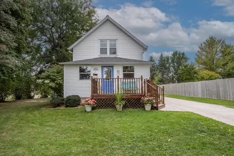 n171w20181 Highland, Jackson, WI 53037