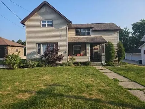 814 Fond Du Lac, Mount Calvary, WI 53057