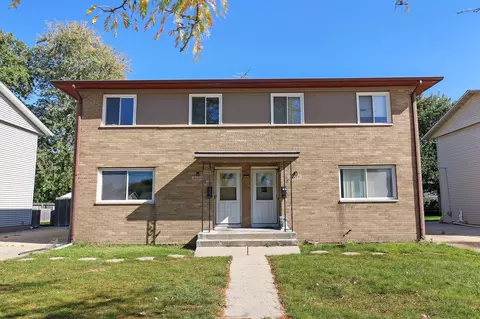 8425 22nd, Kenosha, WI 53143