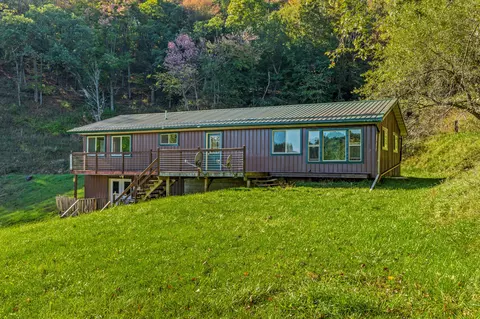s343 Hoff Valley Road, Whitestown, WI 54651