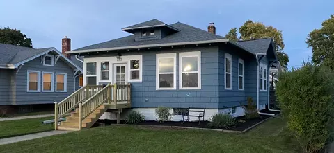 7317 18th, Kenosha, WI 53143