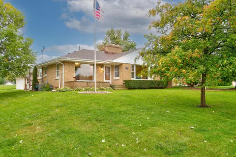 1801 Milwaukee, South Milwaukee, WI 53172