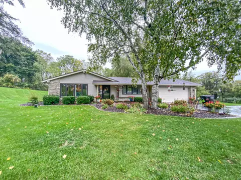 w240n4035 Swan, Pewaukee, WI 53072