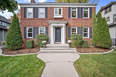 3951 N Stowell, Shorewood, WI 53211