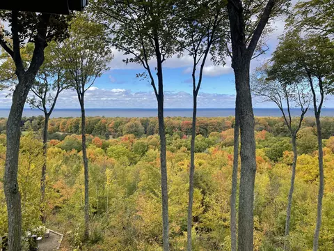 4920 N Landmark #2320, Egg Harbor, WI 54209