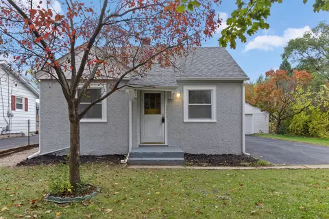 6242 N 105th, Milwaukee, WI 53225
