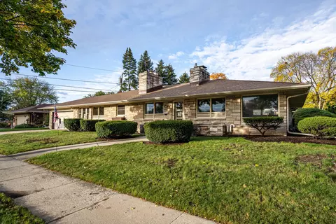 731 N 74th, Wauwatosa, WI 53213
