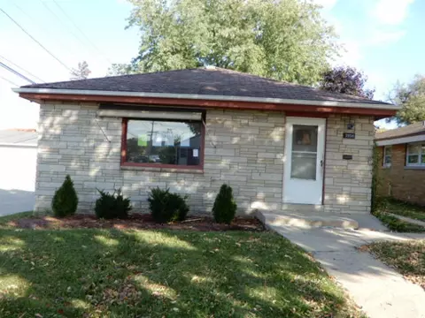 3956 N 82nd, Milwaukee, WI 53222