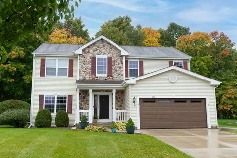 613 Polaris, West Bend, WI 53095