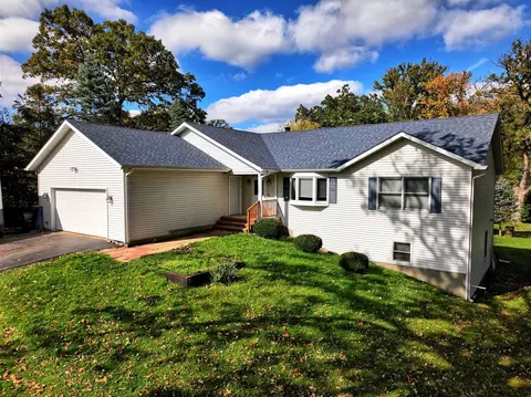 1826 Esch, Twin Lakes, WI 53181