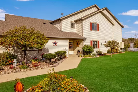 w193s7842 Overlook Bay #H, Muskego, WI 53150