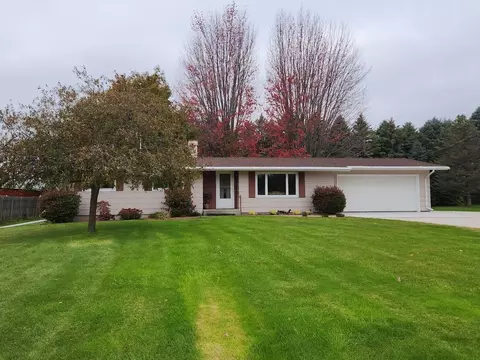 4832 County Highway Cr, Newton, WI 54220