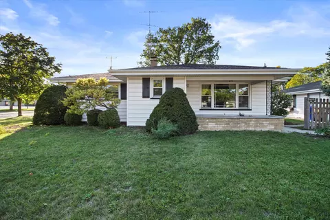 7954 19th, Kenosha, WI 53143